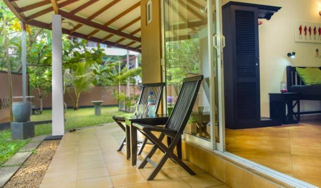 Апартаменты Sophie House Хиккадува Экстерьер фото